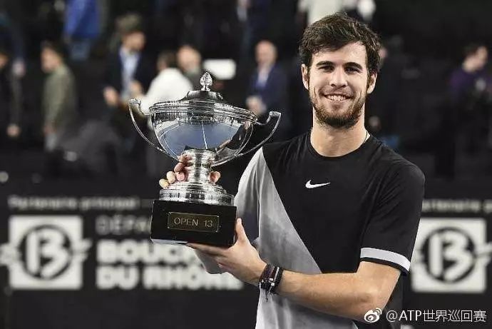  卡恰诺夫挽救多个破发点惊险过关