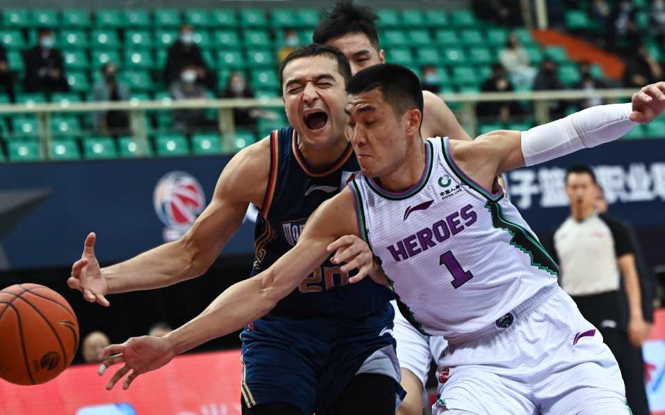  北京控股末节崩盘负于山东高速男篮