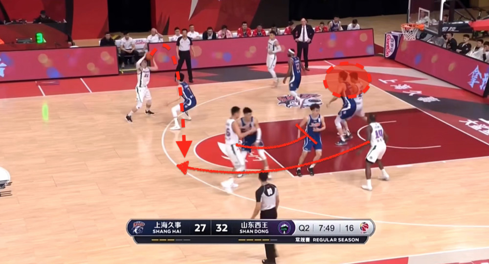  罚球线上稳如泰山锁定比赛胜局